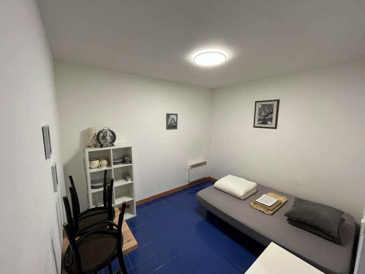 Studio T1 Cv - Calme Avec Cour Montpellier Exterior foto